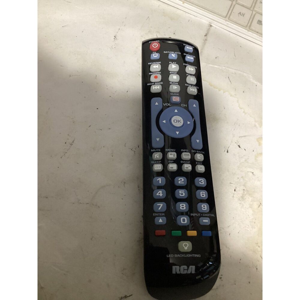 RCA RCRN04GR 4 Device Universal Remote For TV, SAT/CBL/STRM, DVD/VCR, AUDIO/SB